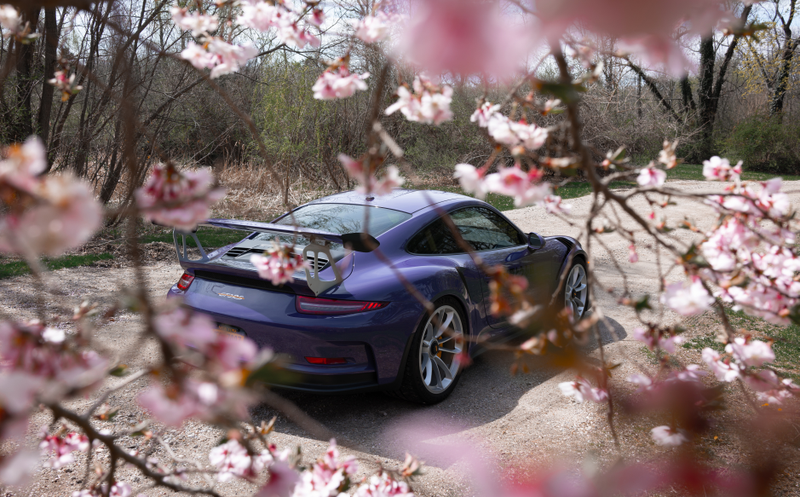 Illustration for article titled Your Ridiculously Awesome Porsche 911 GT3 RS Wallpapers Are Here